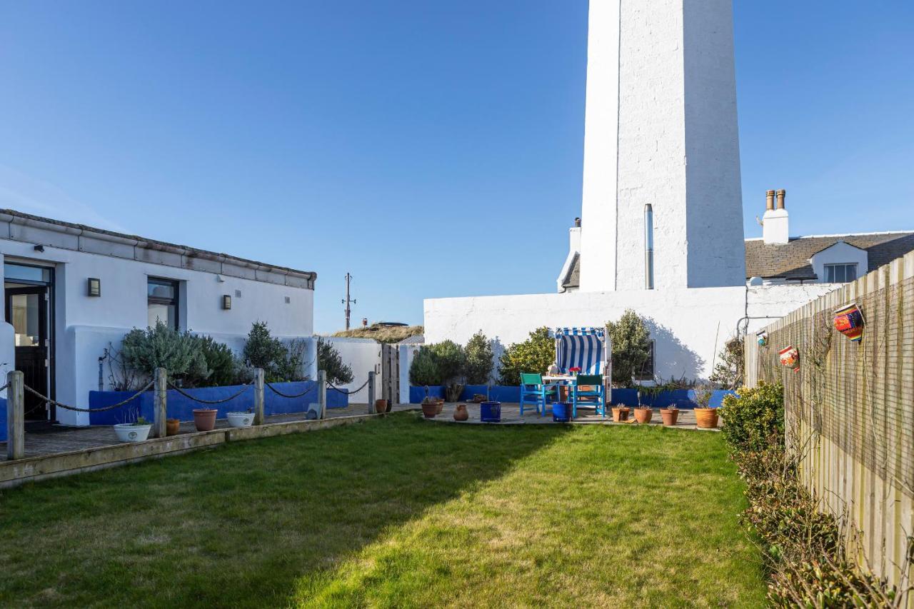 Villa Finest Retreats - The Lighthouse Hide à Rampside Extérieur photo